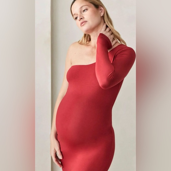 Bumpsuit Dresses & Skirts - Bumpsuit Red One Shoulder Evening Dress. Worn once. Size Small.